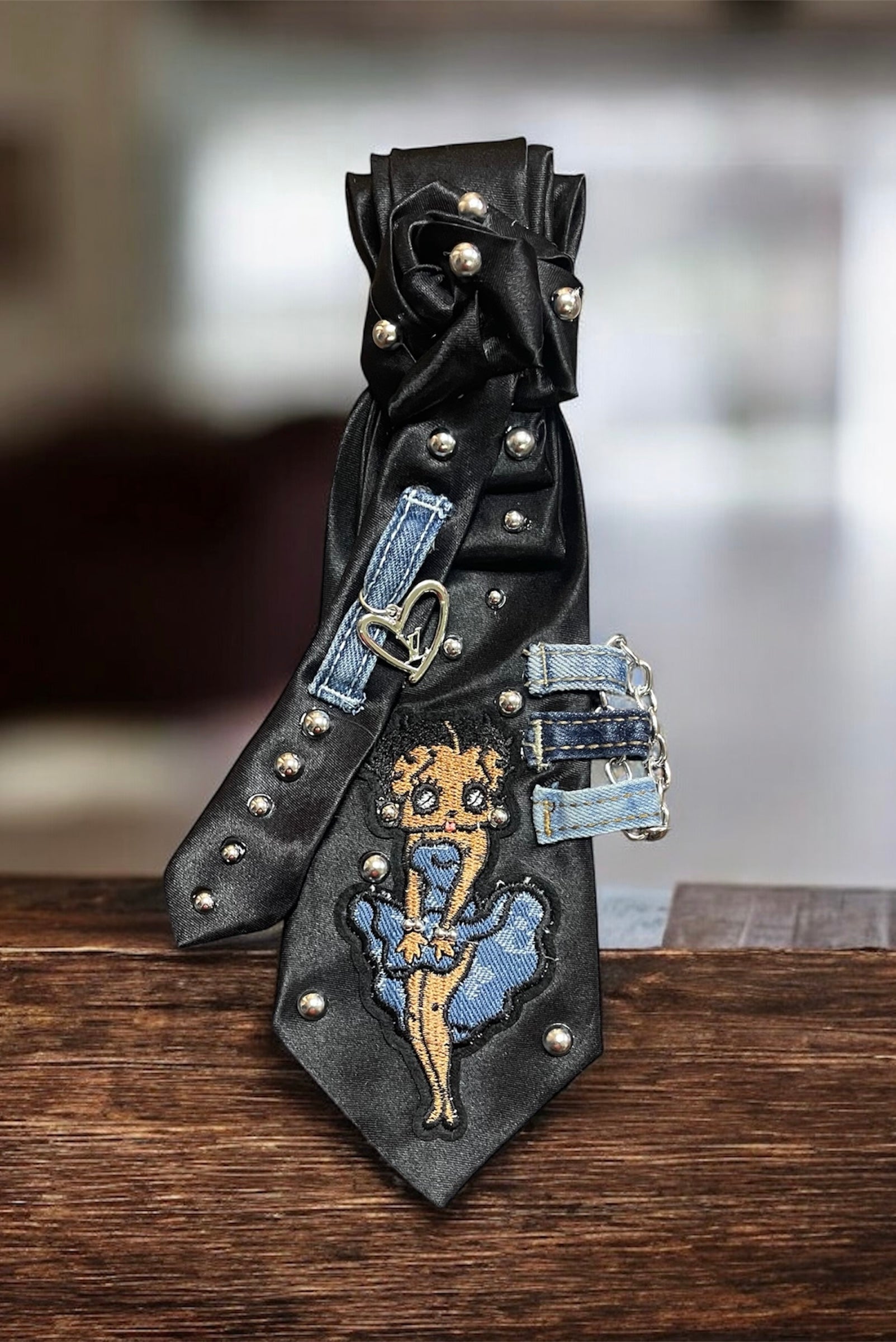 Kustom Val Tie-Betty Denim