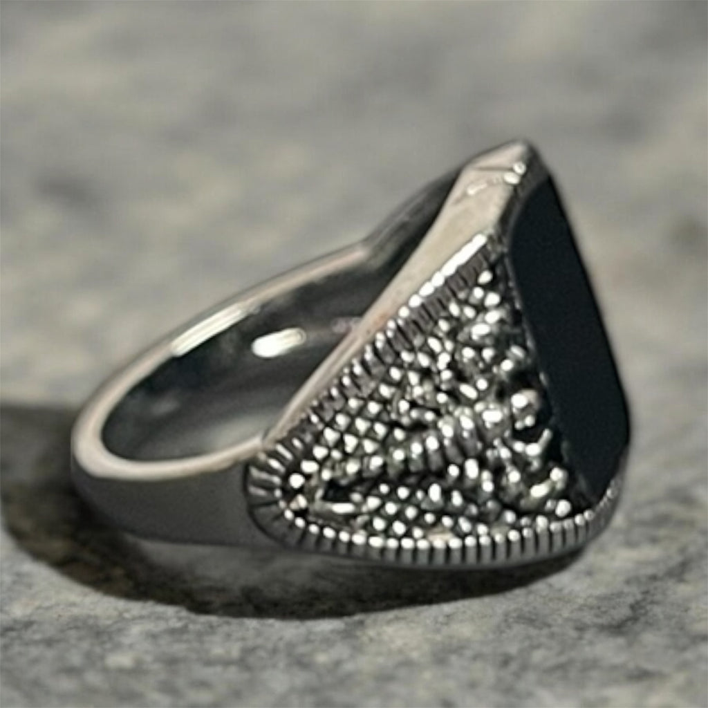 Black Stone Men's Fashion Ring