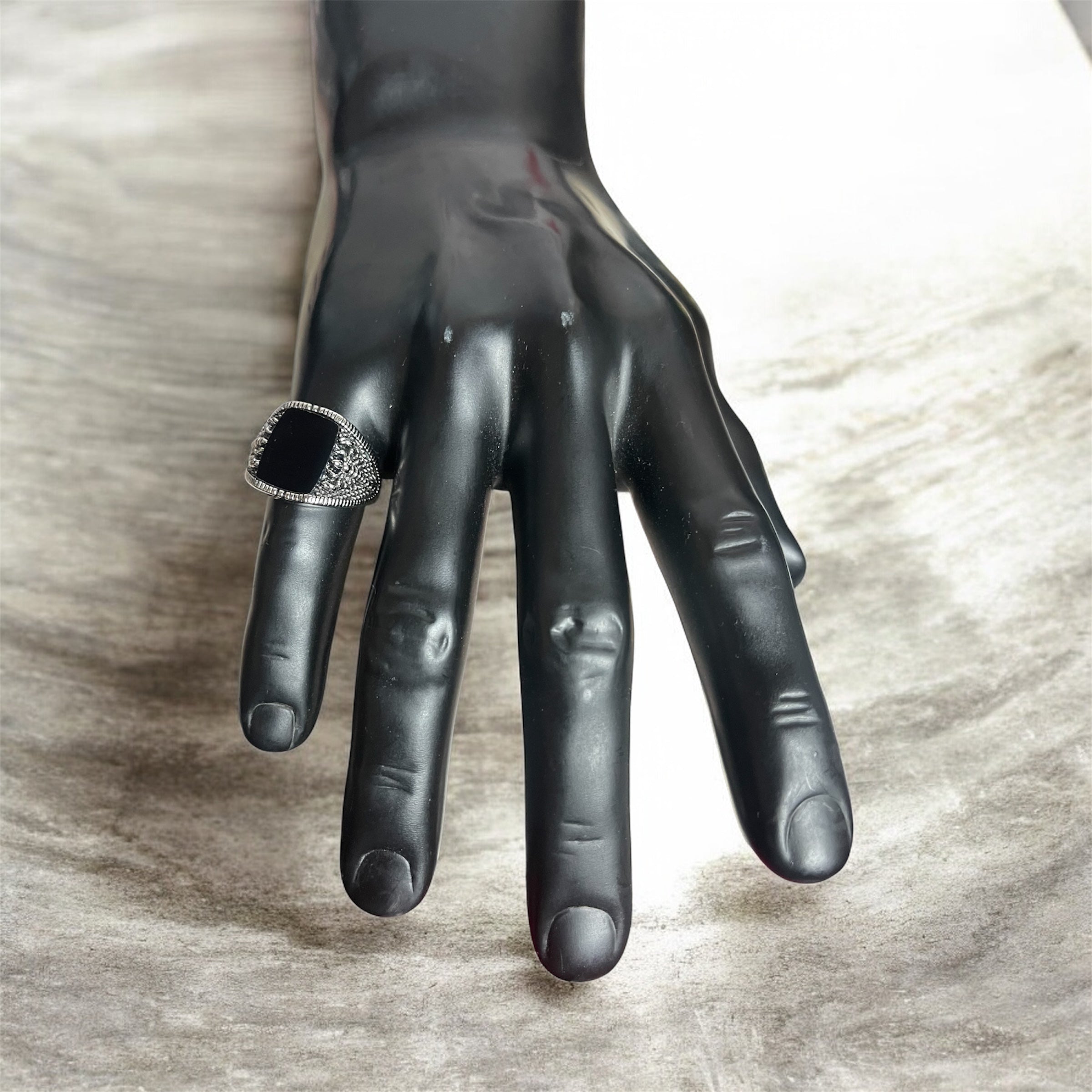 Black Stone Men's Fashion Ring