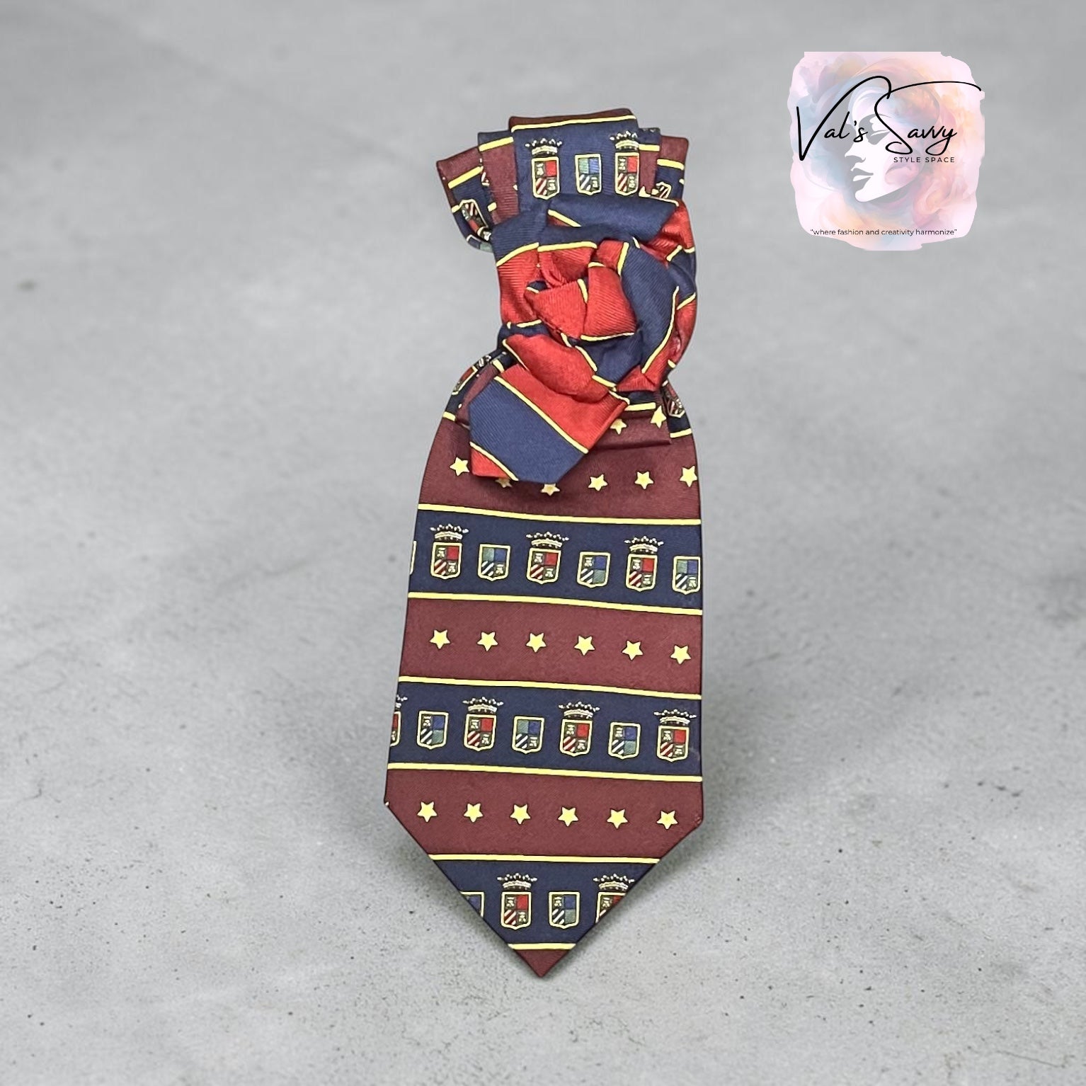 Kustom Ties-no necklace